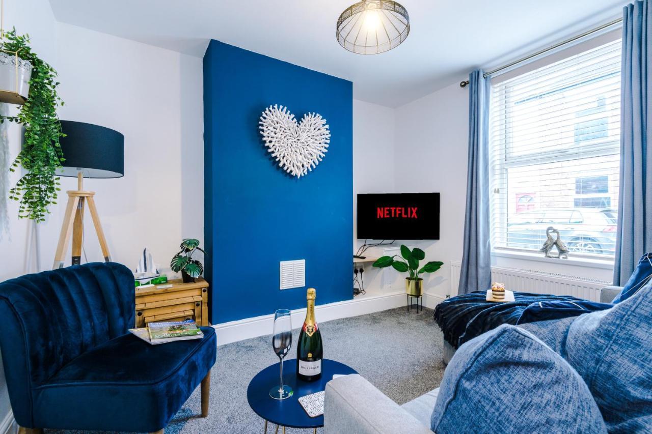 Spacious 2-Bed City-Centre Cottage In Chester By 53 Degrees Property - Ideal For Groups & Couples - Sleeps 6 Esterno foto