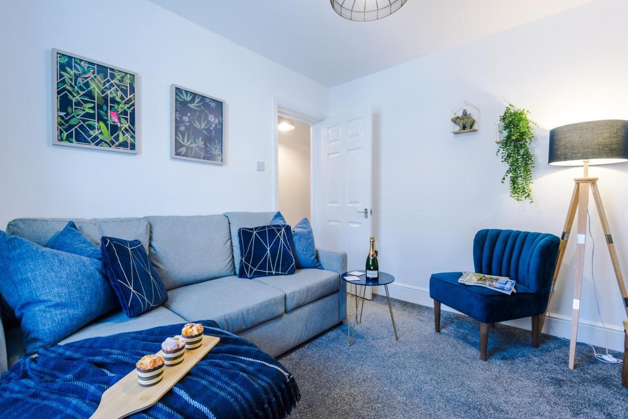 Spacious 2-Bed City-Centre Cottage In Chester By 53 Degrees Property - Ideal For Groups & Couples - Sleeps 6 Esterno foto