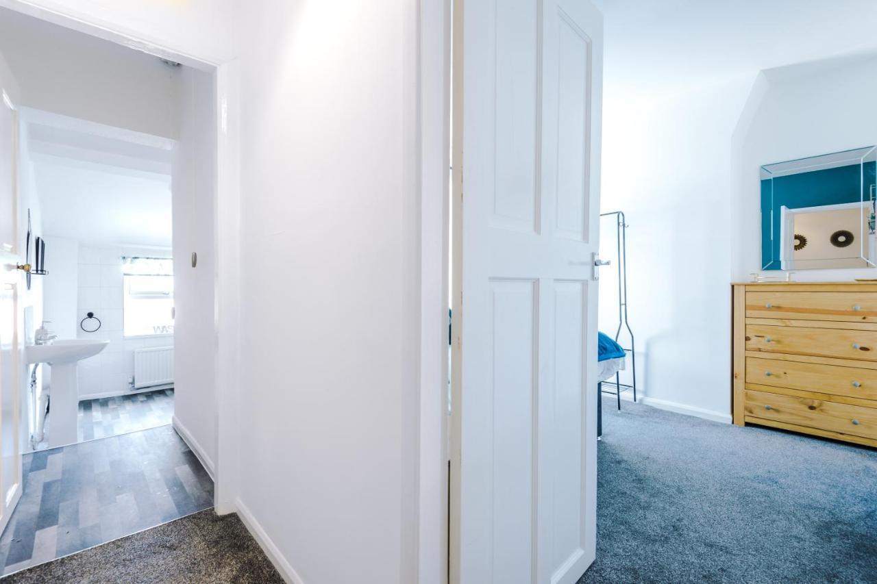 Spacious 2-Bed City-Centre Cottage In Chester By 53 Degrees Property - Ideal For Groups & Couples - Sleeps 6 Esterno foto